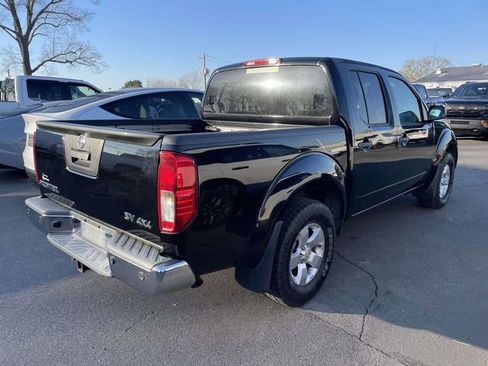 Used 2013 Nissan Frontier SV w/ SV Value Truck Pkg image 6