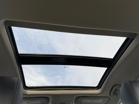 Used 2019 Buick LaCrosse Essence w/ Sun and Shade Package image 17