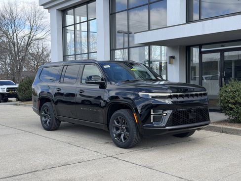 New 2026 Jeep Grand Wagoneer L Limited image 2