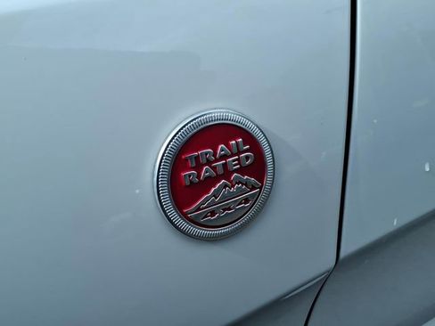 Certified 2019 Jeep Grand Cherokee Trailhawk AWD/4WD image 14