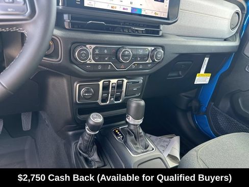 New 2026 Jeep Gladiator Sport AWD/4WD image 36