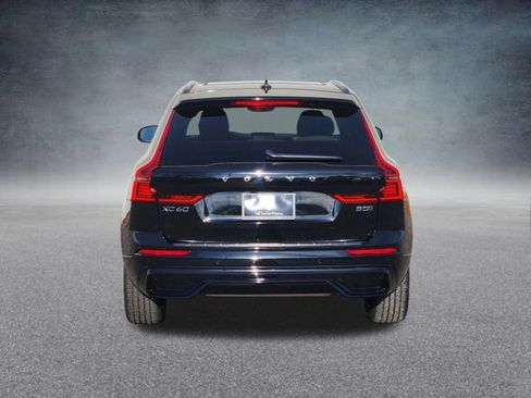 New 2026 Volvo XC60 B5 Plus w/ Climate Package PRO image 6