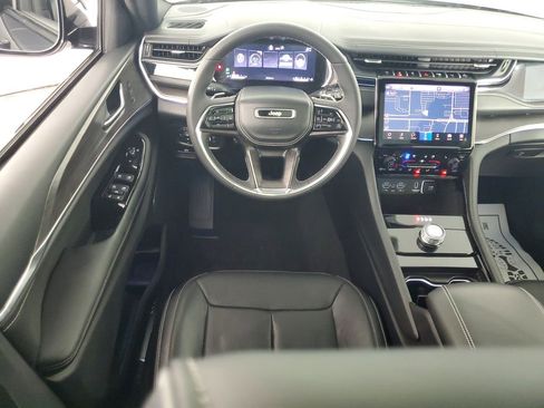 Used 2023 Jeep Grand Cherokee L Overland w/ Trailer Tow Group (B) image 14