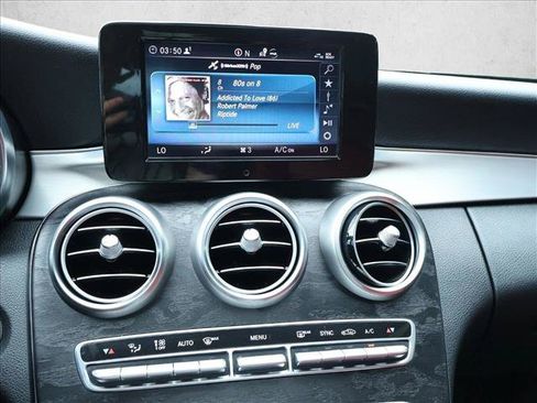 Used 2019 Mercedes-Benz C 300 4MATIC Sedan image 17