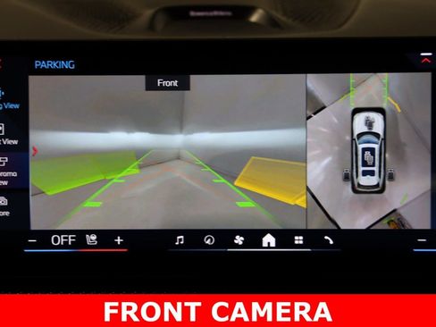 Used 2024 BMW X7 M60i image 18