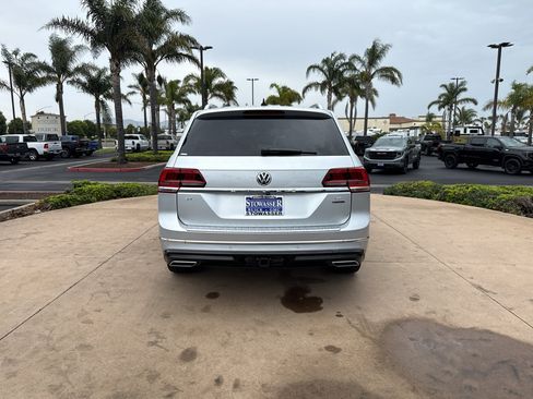 Used 2019 Volkswagen Atlas SEL R-Line AWD/4WD image 6