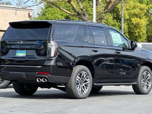 New 2026 Chevrolet Tahoe Z71 w/ Z71 Off-Road Package AWD/4WD image 3