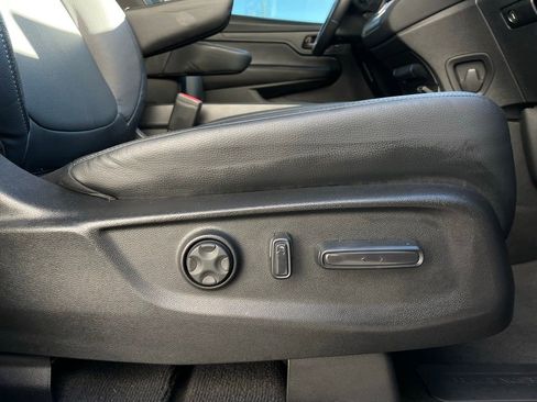 Certified 2024 Honda Odyssey EX-L image 30