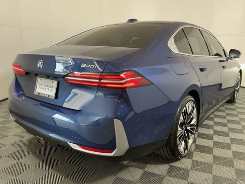 Certified 2025 BMW 530i w/ Premium Package RWD image 5