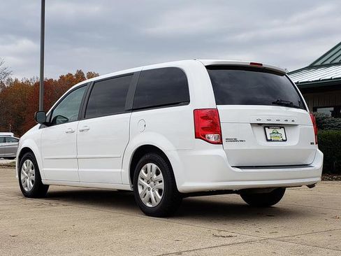 Used 2017 Dodge Grand Caravan SE w/ Power Window Group image 3