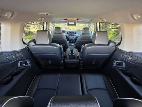 Used 2023 Honda Odyssey Elite image 27