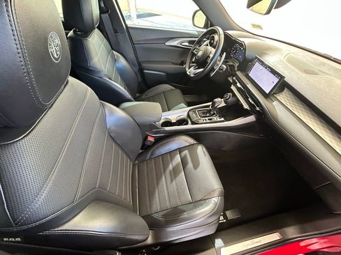 New 2024 Alfa Romeo Tonale Veloce w/ Active Assist Package image 12