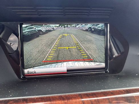Used 2013 Mercedes-Benz GLK 350 4MATIC image 24