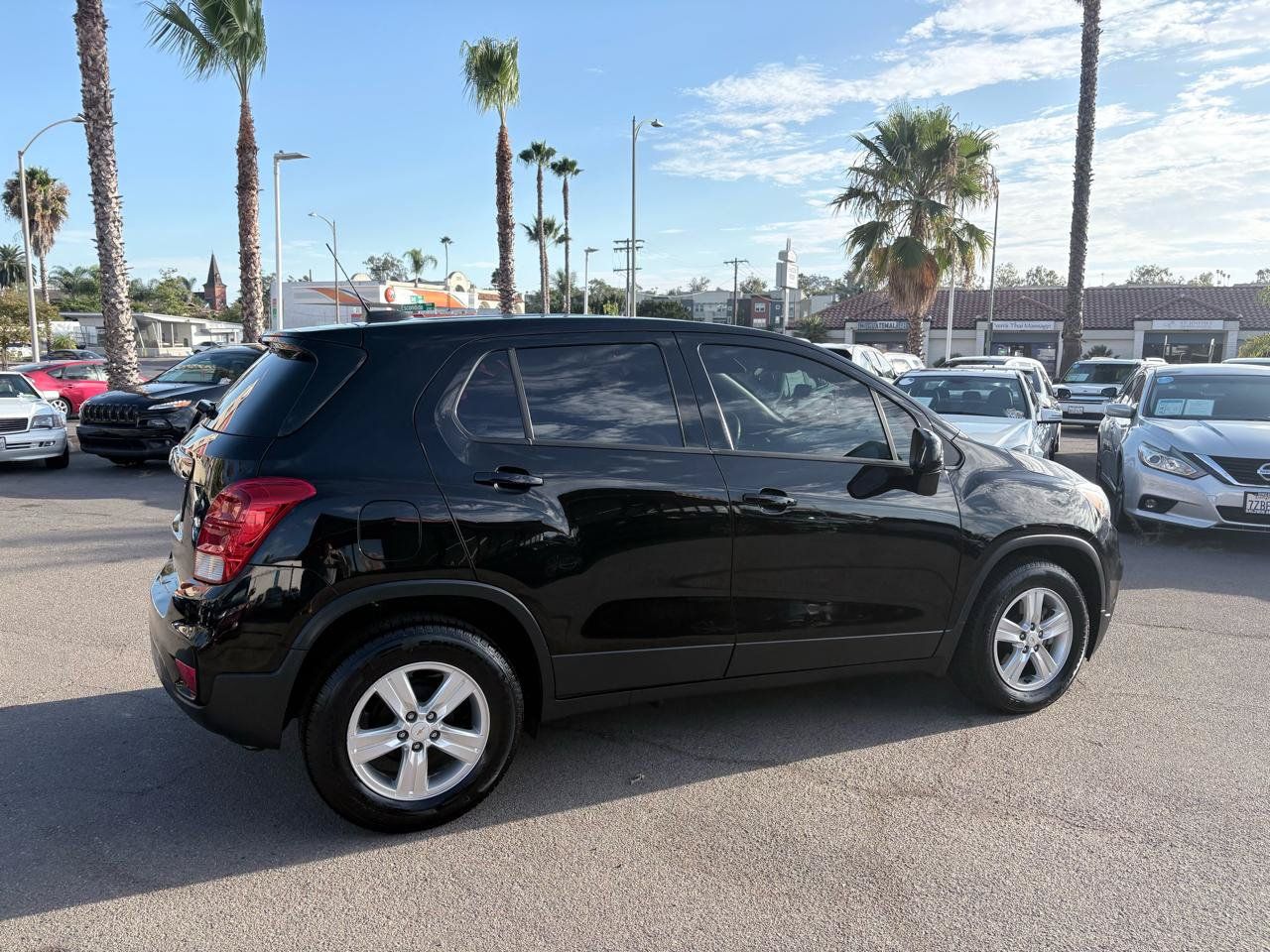 Used 2020 Chevrolet Trax LS FWD image 12