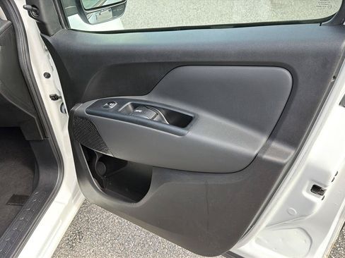Used 2022 RAM ProMaster City Tradesman FWD image 16
