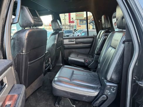 Used 2017 Ford Expedition EL Platinum image 19
