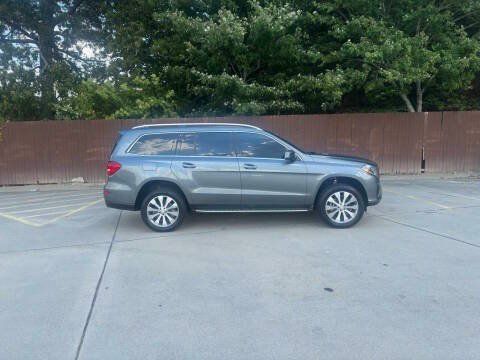 Used 2017 Mercedes-Benz GLS 450 4MATIC image 13