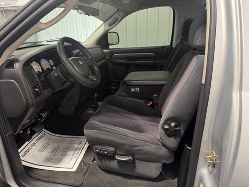 Used 2005 Dodge Ram 1500 Truck SLT w/ Daytona Edition Group AWD/4WD image 9
