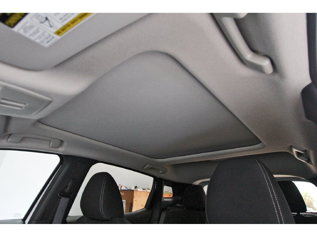 Used 2026 Nissan Kicks SV w/ SV Premium Package FWD image 29