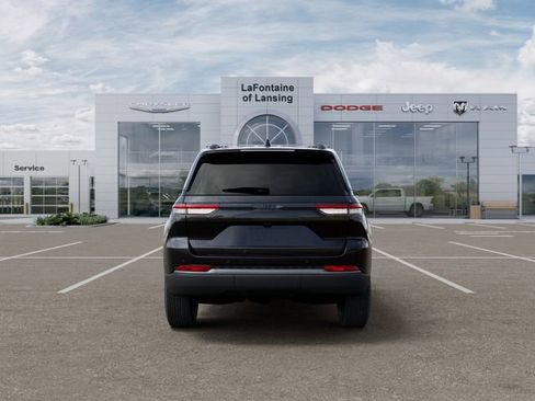 New 2026 Jeep Grand Cherokee Altitude AWD/4WD image 7