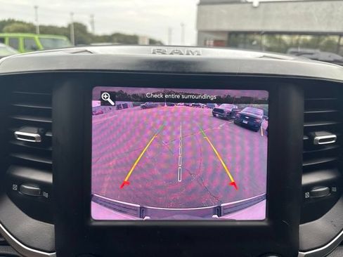 Used 2020 RAM 1500 Big Horn AWD/4WD image 19