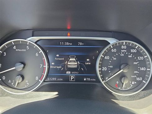 Used 2022 Nissan Sentra SV FWD image 3