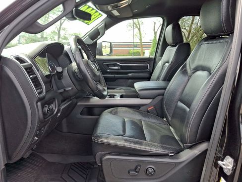 Used 2019 RAM 1500 Big Horn AWD/4WD image 11
