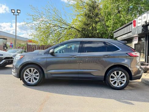 Used 2019 Ford Edge Titanium AWD/4WD image 9