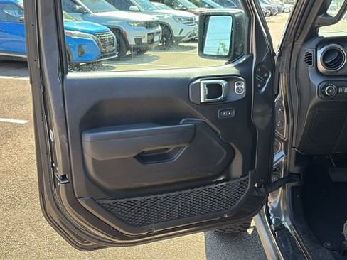 Used 2022 Jeep Wrangler Unlimited Sport AWD/4WD image 10