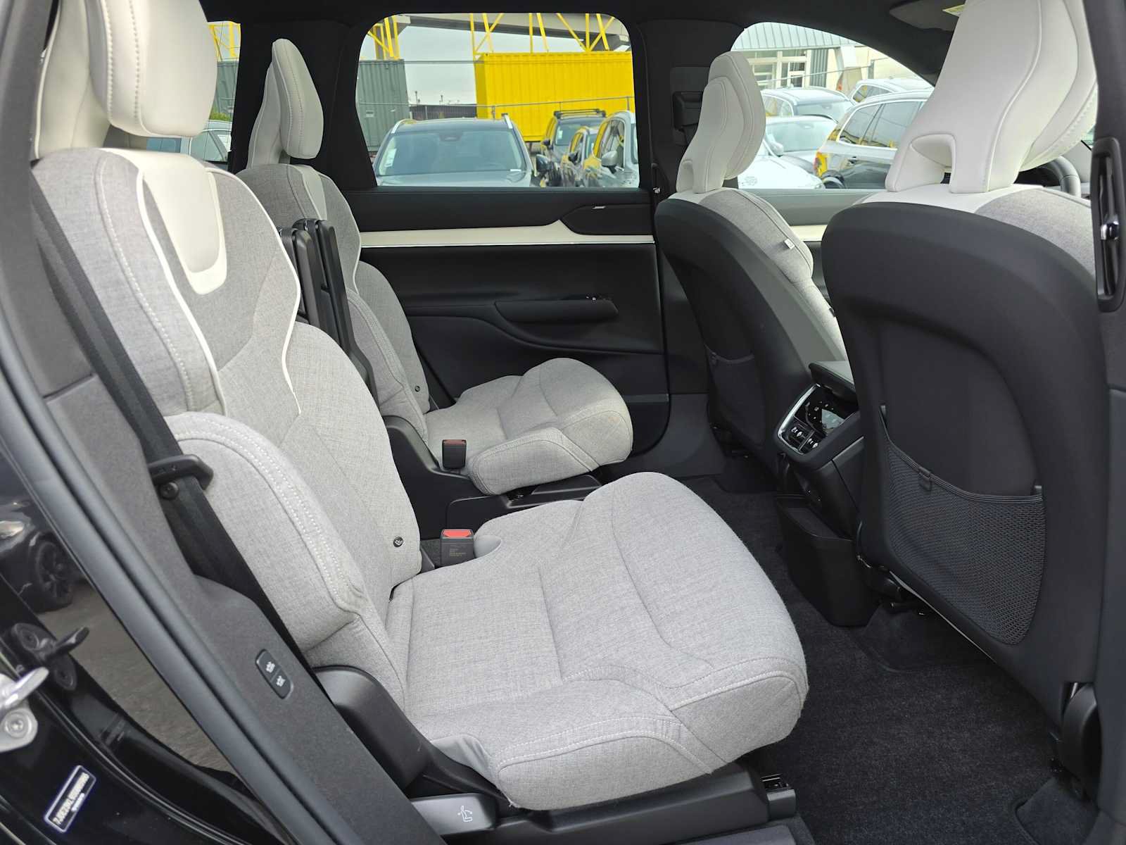 Certified 2025 Volvo EX90 Ultra AWD/4WD image 13