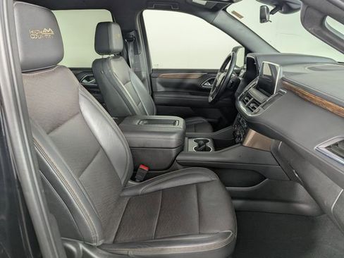 Used 2024 Chevrolet Tahoe High Country image 24