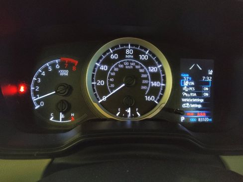 Used 2022 Toyota Corolla LE image 23