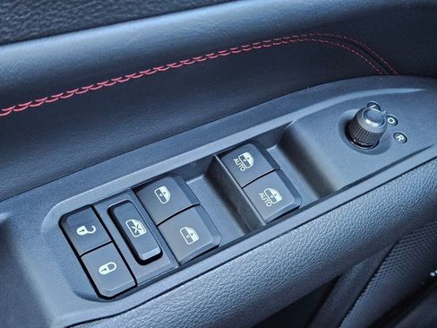 New 2026 Jeep Compass Trailhawk image 17