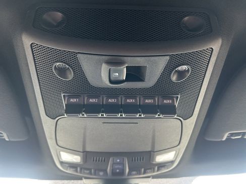 Used 2018 Ford F150 Raptor w/ Equipment Group 802A Luxury image 32