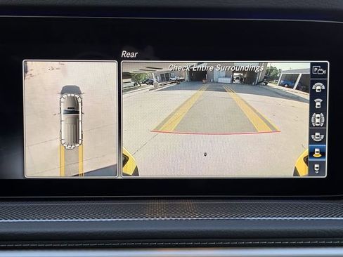 Used 2024 Mercedes-Benz G 63 AMG 4MATIC w/ Seat Comfort Package image 19