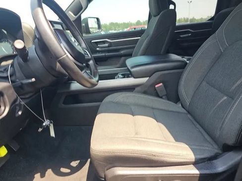 Used 2019 RAM 1500 Big Horn RWD image 6