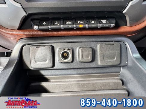 Used 2018 Chevrolet Silverado 3500 High Country w/ Duramax Plus Package AWD/4WD image 28