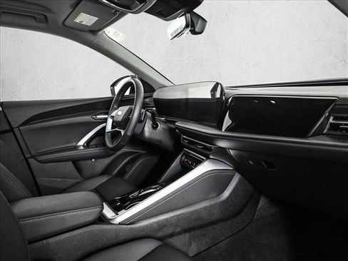 Certified 2025 Audi Q5 Premium w/ Convenience Package AWD/4WD image 22