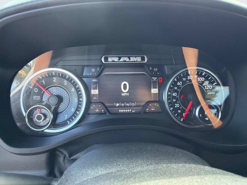 Used 2019 RAM 1500 Big Horn AWD/4WD image 26