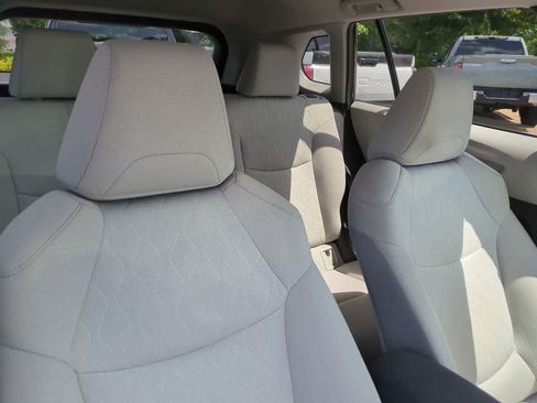 Certified 2023 Toyota Corolla Cross LE AWD/4WD image 7