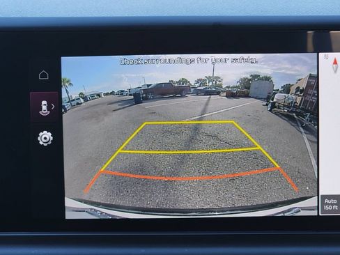 Used 2024 Kia Seltos EX AWD/4WD image 23