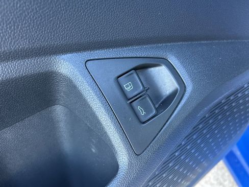 Used 2024 Volkswagen Jetta SE image 16