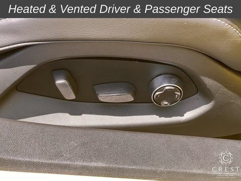 Used 2023 Chevrolet Corvette Stingray Preferred Conv w/ Z51 Performance Package RWD image 28
