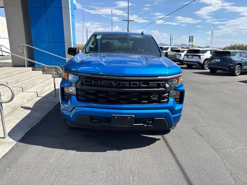 Used 2022 Chevrolet Silverado 1500 Custom w/ LPO, Dark Essentials Package AWD/4WD image 13