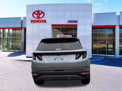 Used 2024 Hyundai Tucson Limited AWD/4WD image 4