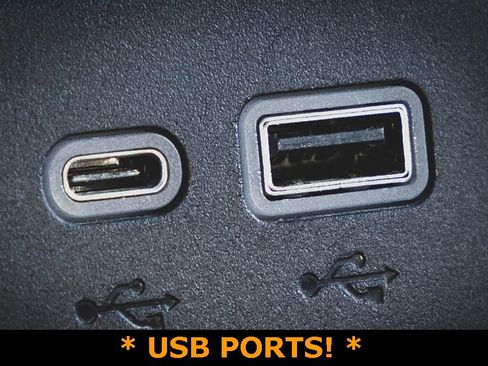 Used 2021 Chevrolet Silverado 1500 LT w/ Z71 Off-Road Package image 7