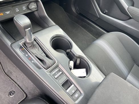 Used 2025 Honda Civic Sport image 39