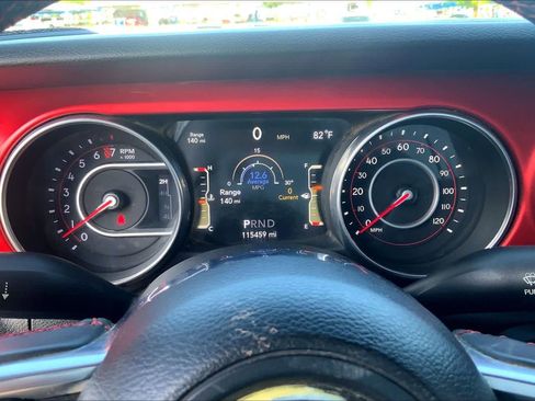 Used 2018 Jeep Wrangler Unlimited Rubicon AWD/4WD image 25
