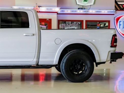 Used 2021 RAM 2500 Laramie w/ Night Edition AWD/4WD image 13