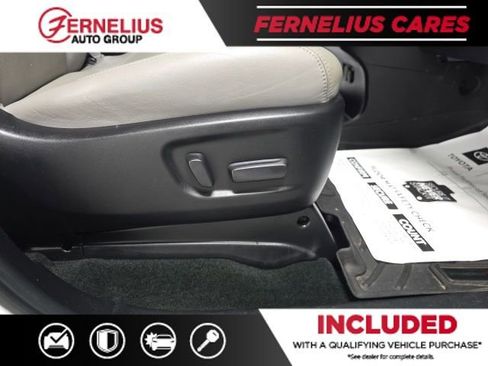 Used 2017 Toyota Sienna Limited Premium image 20